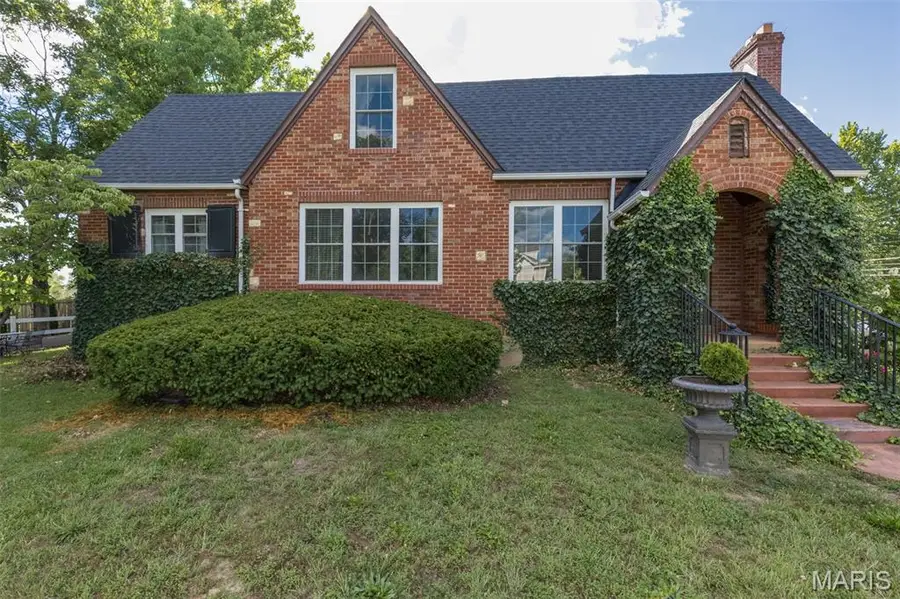 402 S 5th Street, De Soto, MO 63020 - #2