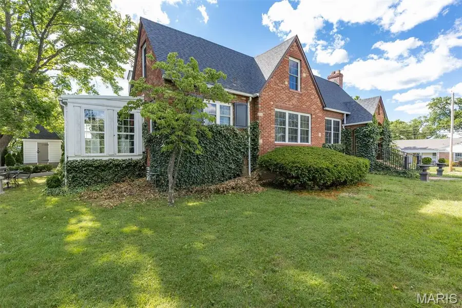 402 S 5th Street, De Soto, MO 63020 - #3