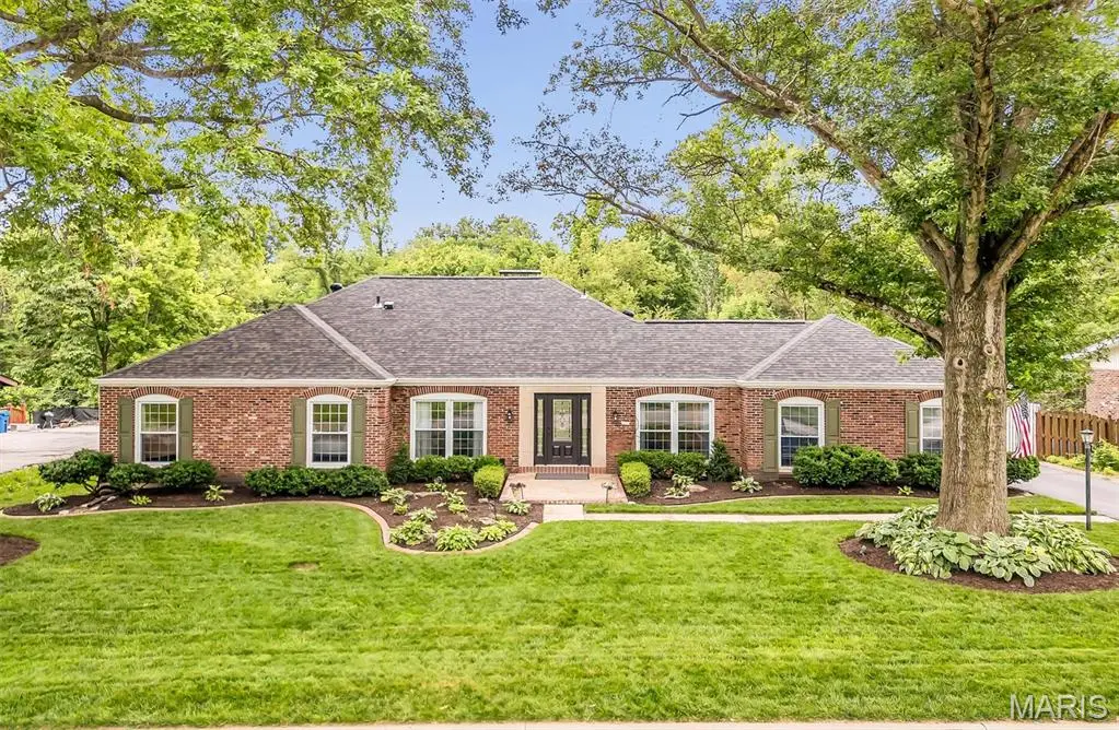 51 High Valley Drive, Chesterfield, MO 63017 - #1