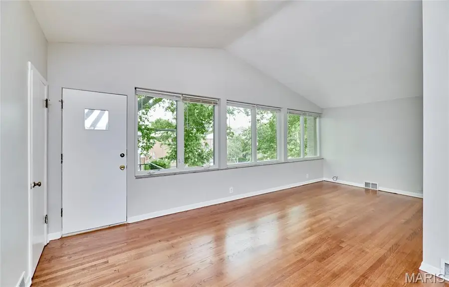 7224 Amherst Avenue, Saint Louis, MO 63130 - #2