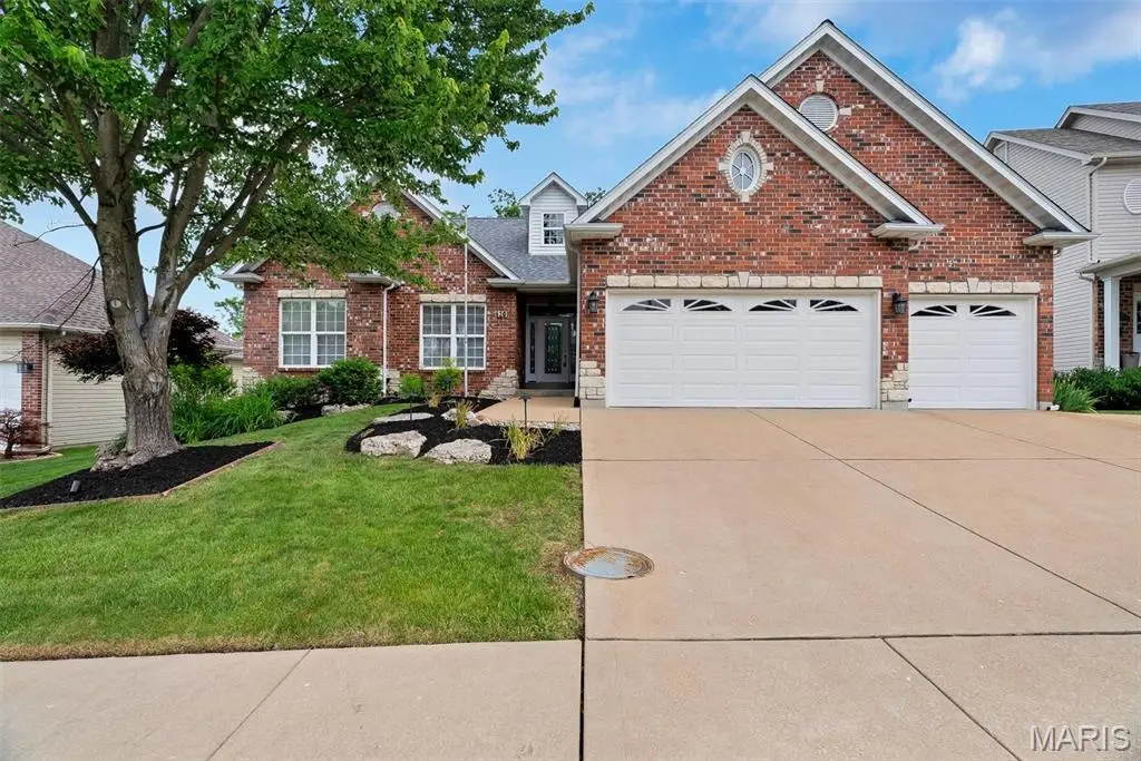 620 Tanya Court Drive, Oakville, MO 63129 - #1