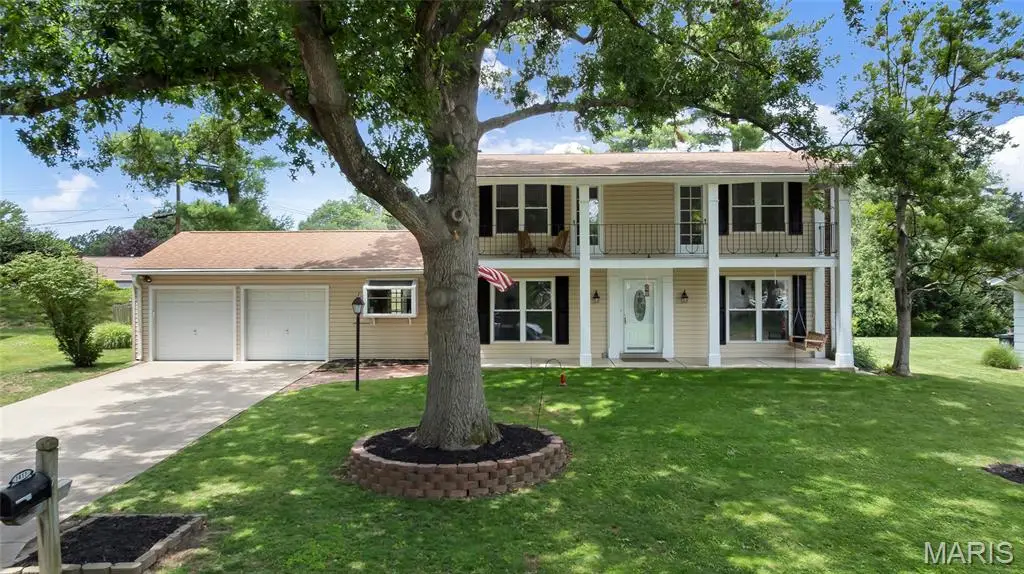 1417 Sunview Drive, Saint Louis, MO 63146 - #1