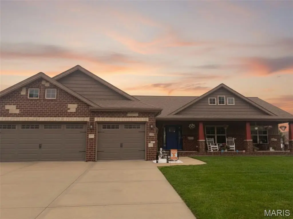 519 Glendale Drive, Troy, IL 62294 - #1