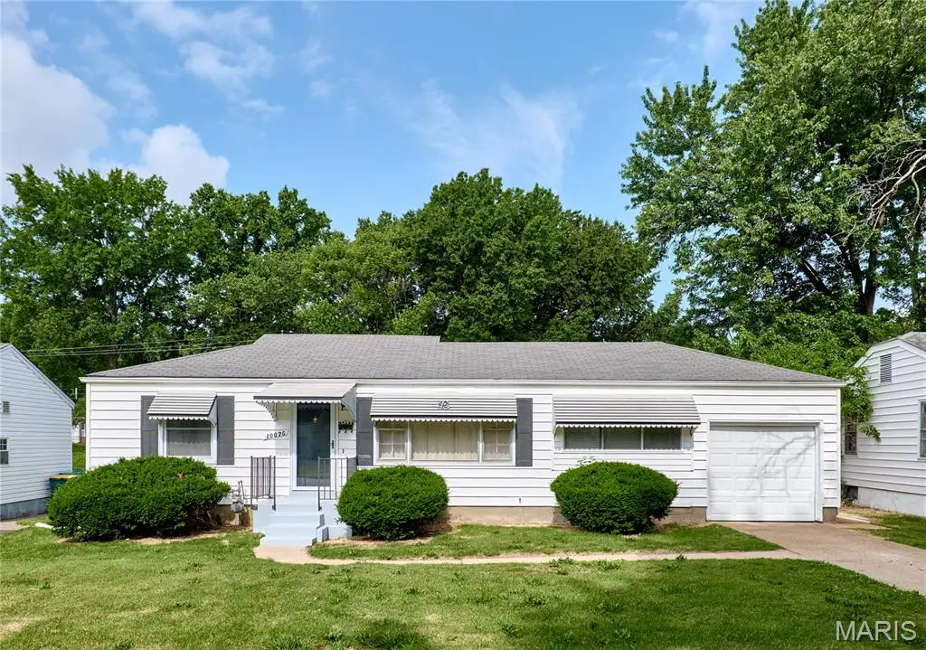 10075 Coburg Lands Drive, Saint Louis, MO 63137 - #1