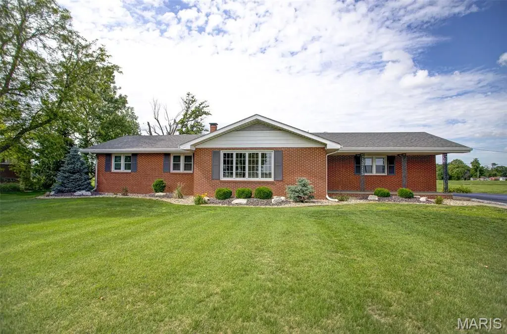24146 State Highway 16, Jerseyville, IL 62052 - #1