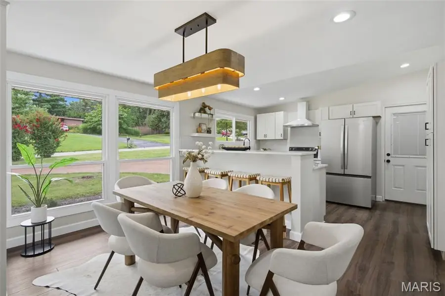 2431 Trossock Lane, Kirkwood, MO 63122 - #2