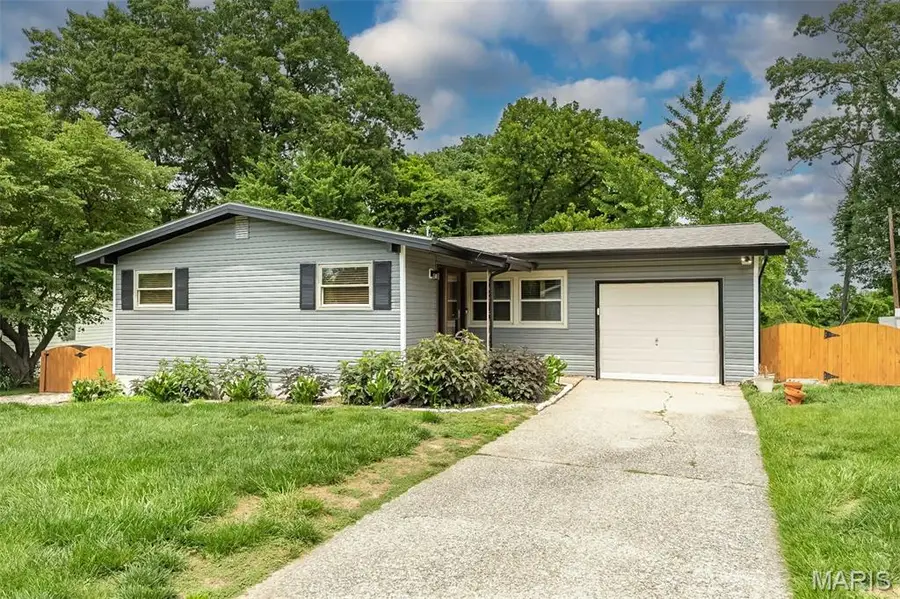 351 Amend Drive, Saint Louis, MO 63129 - #2
