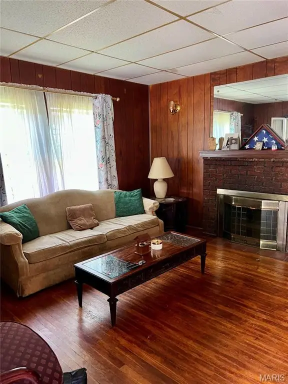 8210 Buchanan Avenue, Saint Louis, MO 63114 - #3