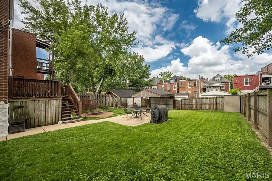2350 Virginia Avenue, Saint Louis, MO 63104 - #3