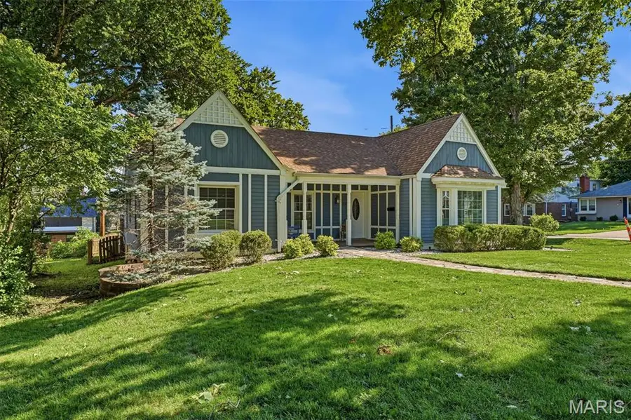 895 Brookside Drive, Saint Louis, MO 63122 - #2