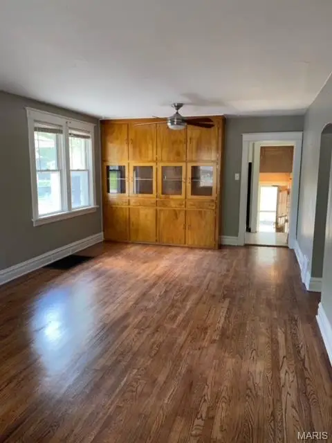 7602 Alicia Avenue, Saint Louis, MO 63143 - #3