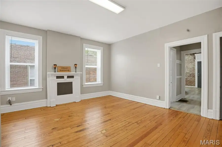3847 Blaine Avenue, Saint Louis, MO 63110 - #2