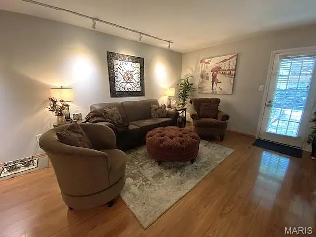 1324 Holgate Drive #G2, Ballwin, MO 63021 - #3