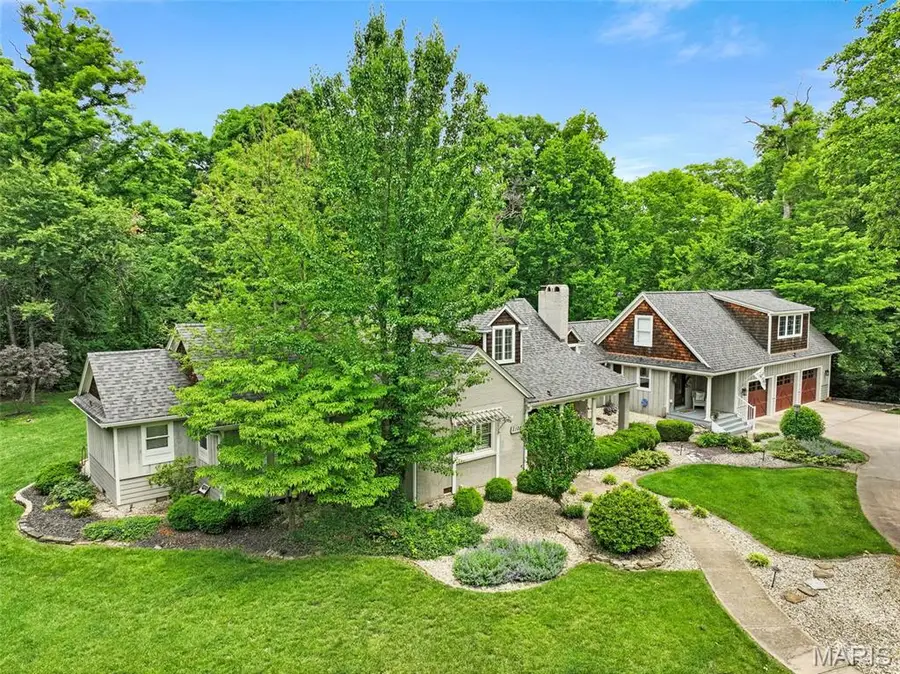 1102 Franklin Avenue, Edwardsville, IL 62025 - #3