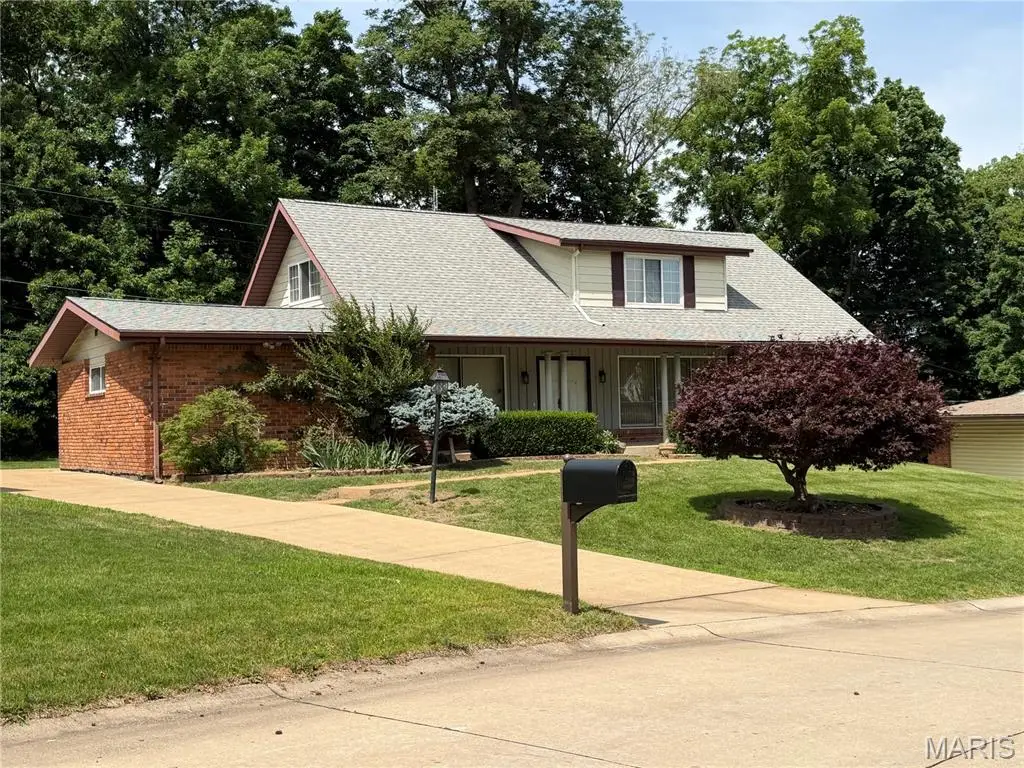 44 Forestvale Drive, Chesterfield, MO 63017 - #1