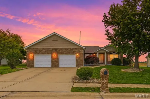 400 Mockingbird Lane, Waterloo, IL 62298