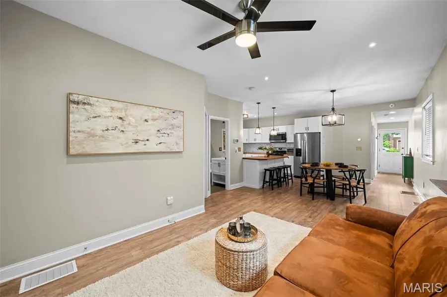 4724 Hummel Avenue, Saint Louis, MO 63116 - #3