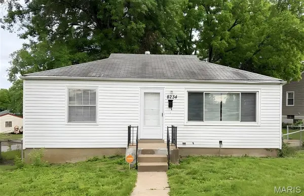 8234 Airport Road, St Louis, MO 63134