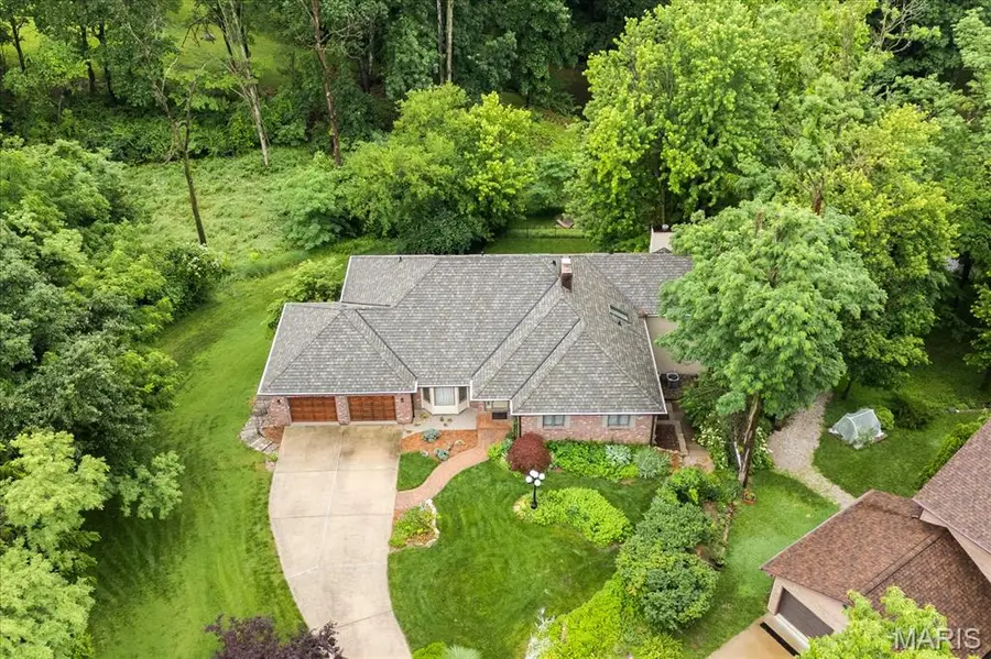 106 Suzanne Court, Edwardsville, IL 62025 - #3