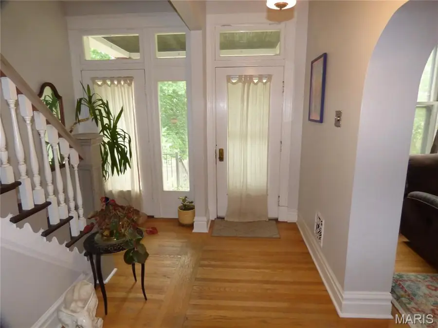4943 Lansdowne Avenue, Saint Louis, MO 63109 - #2