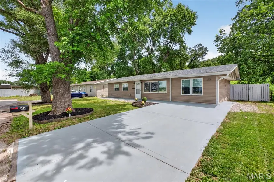 23 Hanover Lane, Cahokia, IL 62206 - #2