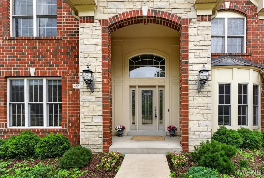 515 Graeser Road, Creve Coeur, MO 63141 - #2