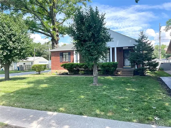 2301 Woodlawn Avenue, Granite City, IL 62040
