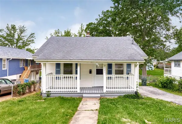 2321 Dawes Place, St Louis, MO 63114