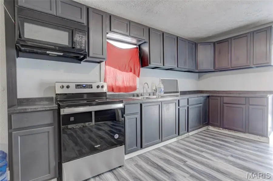 2306 Elizabeth Street, Alton, IL 62002 - #3