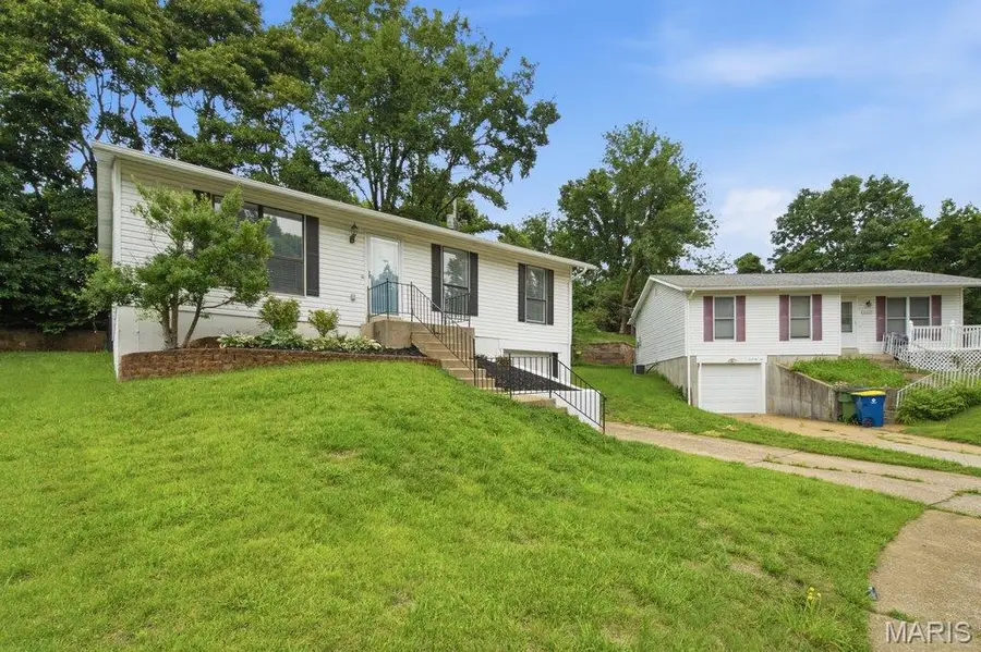 10607 Saint Michaels Terrace Court, Saint Ann, MO 63074 - #3