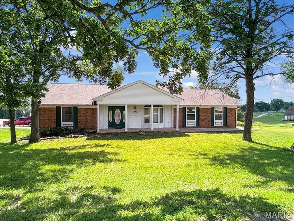 1300 N Washington Avenue, Union, MO 63084