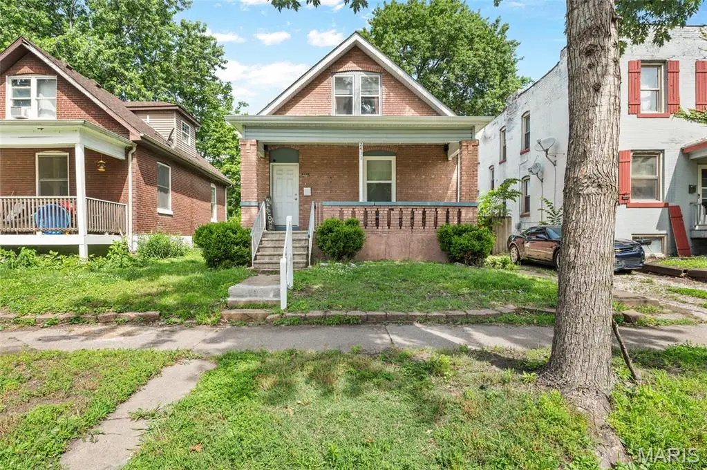 2411 Benton, Granite City, IL 62040 - #1