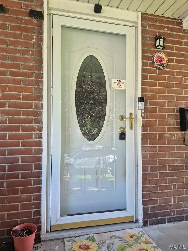 24 S 38th Street, Belleville, IL 62226 - #2