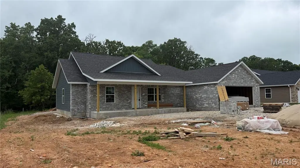 1100 Daytona Drive, Lebanon, MO 65536 - #1