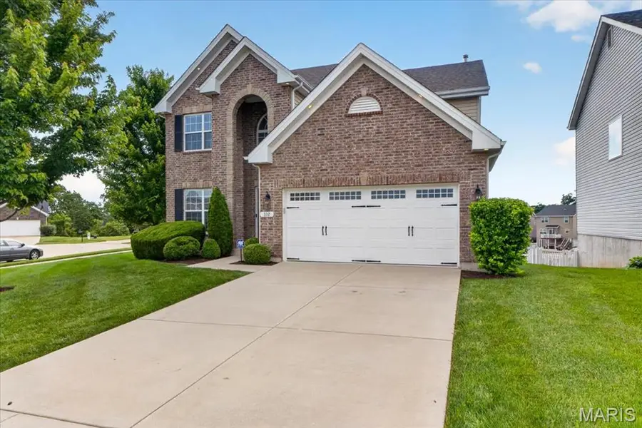 332 Pecan Bluffs Drive, Wentzville, MO 63385 - #2