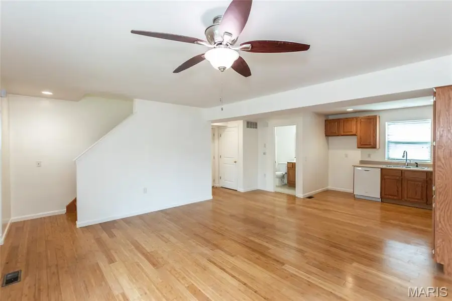3828 Mcree Avenue, Saint Louis, MO 63110 - #3