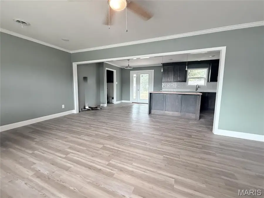 1913 Venda, Kennett, MO 63857 - #3