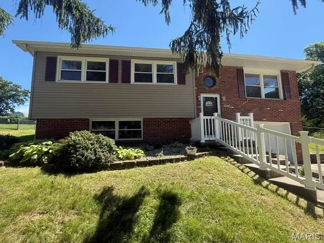 5203 Black Oak Road, Alton, IL 62002 - #1