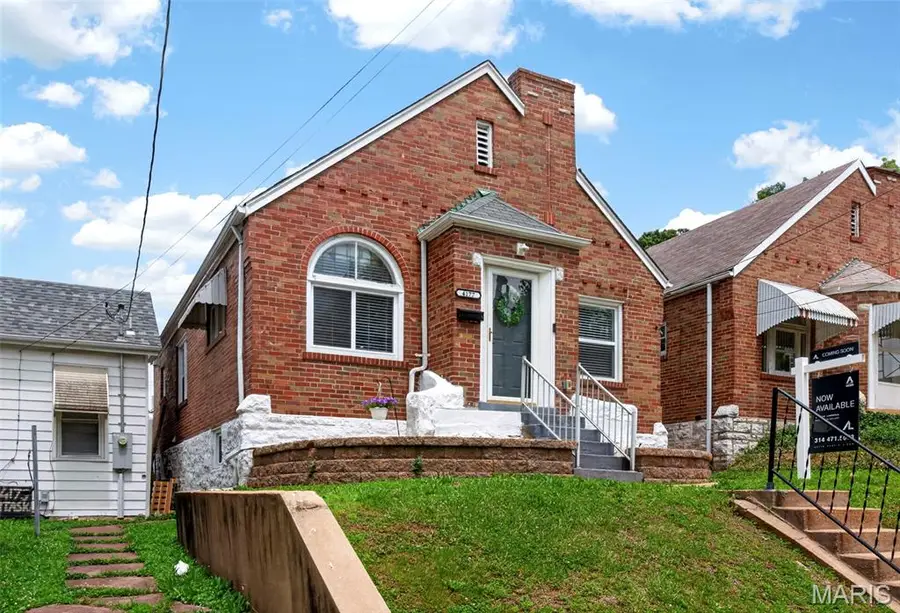 4177 Itaska Street, Saint Louis, MO 63116 - #3