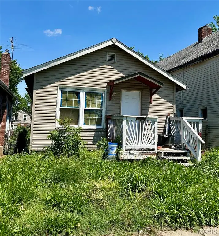 5917 Harney Avenue, Saint Louis, MO 63136 - #1