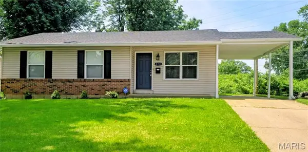 430 Lemondale Lane, Florissant, MO 63031