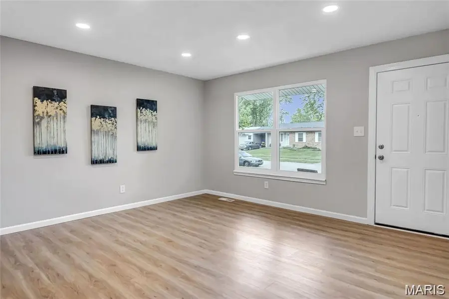 430 Lemondale Lane, Florissant, MO 63031 - #2