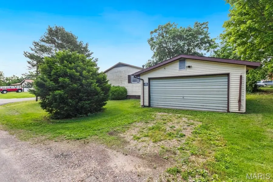 421 Scottsdale Drive, Sullivan, MO 63080 - #2