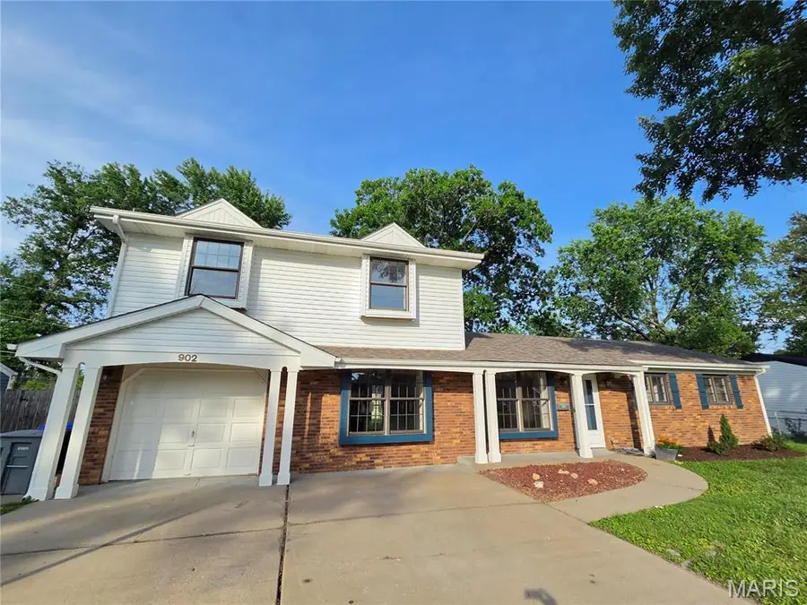 902 Jacobs Lane, Ofallon, MO 63366 - #2