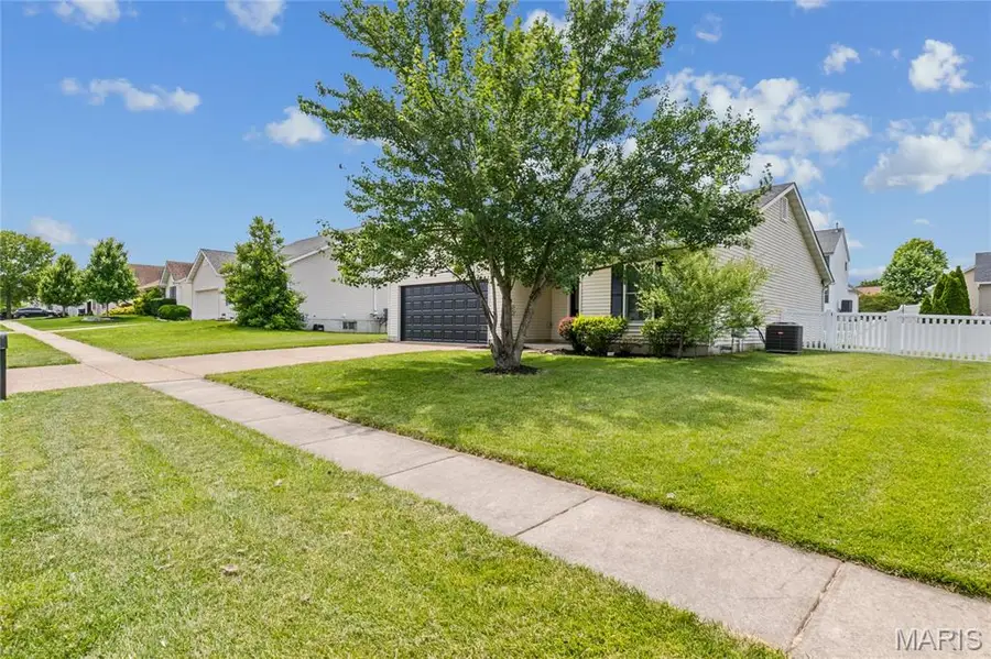 5017 Joshua Drive, Wentzville, MO 63385 - #3