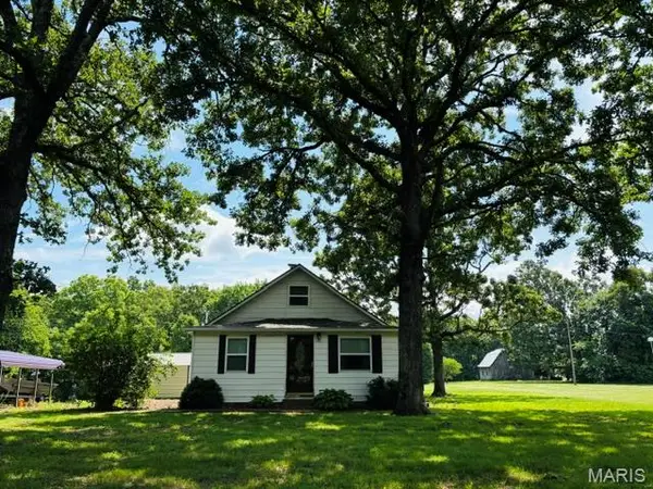 18826 State Route O, Rolla, MO 65401