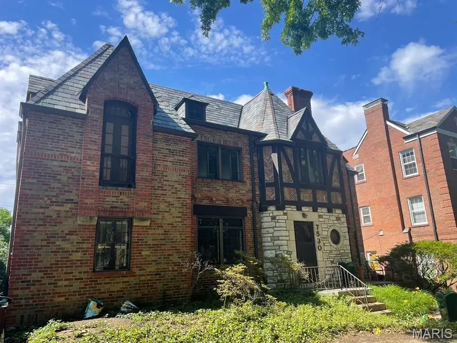 7530 Oxford Drive, Clayton, MO 63105 - #2