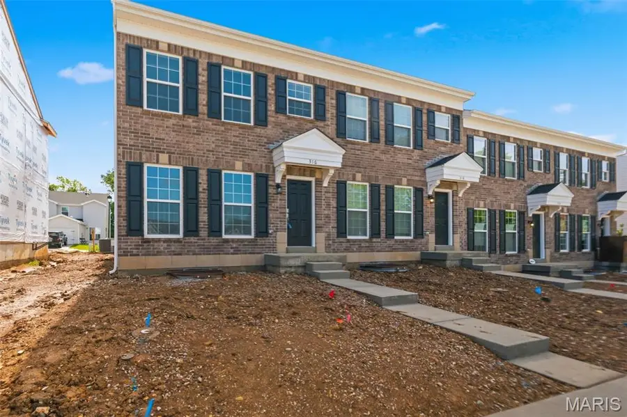 316 Fall Harvest Parkway, Wentzville, MO 63385 - #2