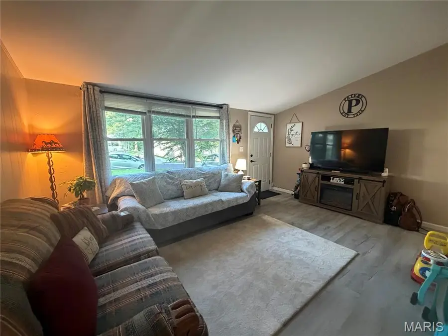675 Linden Lane, Washington, MO 63090 - #3