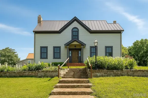 4241 Alt Road, Pacific, MO 63069